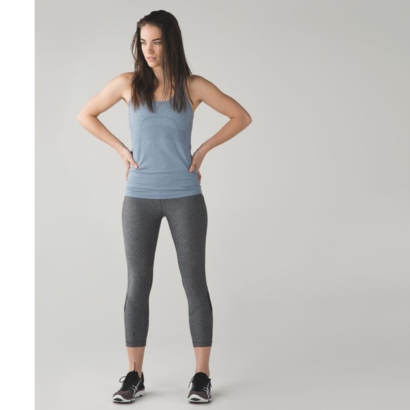 Lululemon Swiftly Tech Tank - Picture 4 of 12
